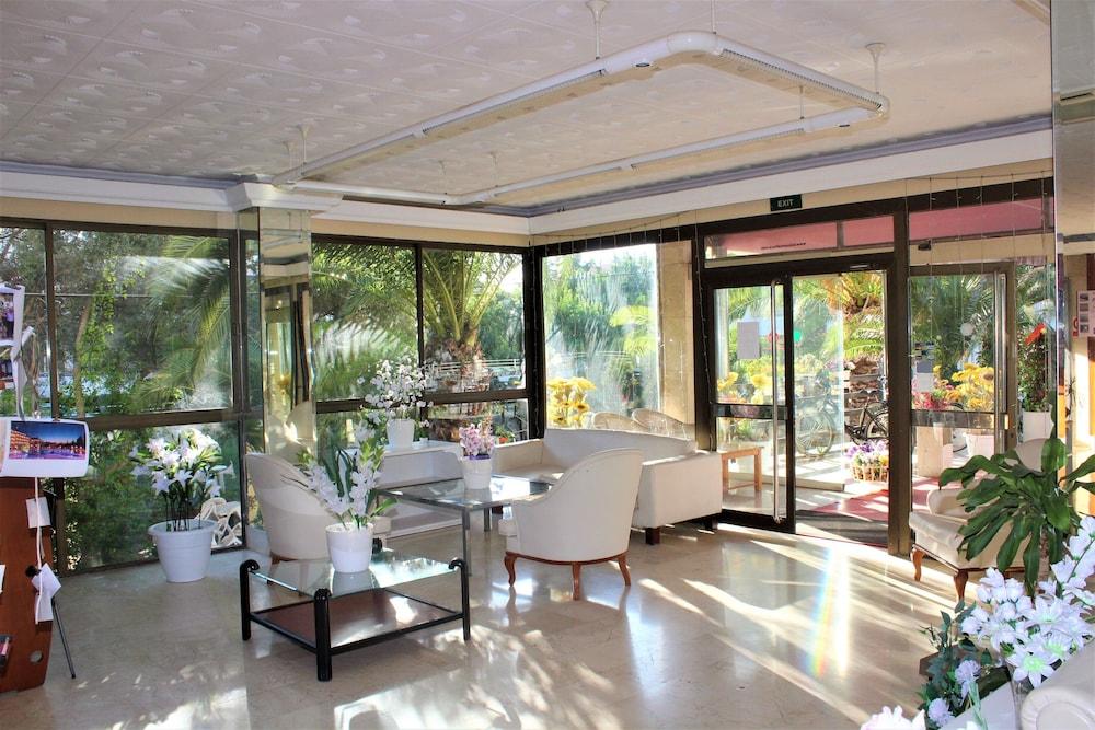 Bei Juan Mallorca Hostal S'Illot  Exterior foto